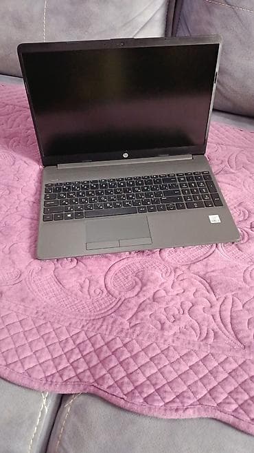 komputer hp: HP noutbuk – 15.6" ekran Texniki xüsusiyyətlər: - Prosessor: Intel — 3