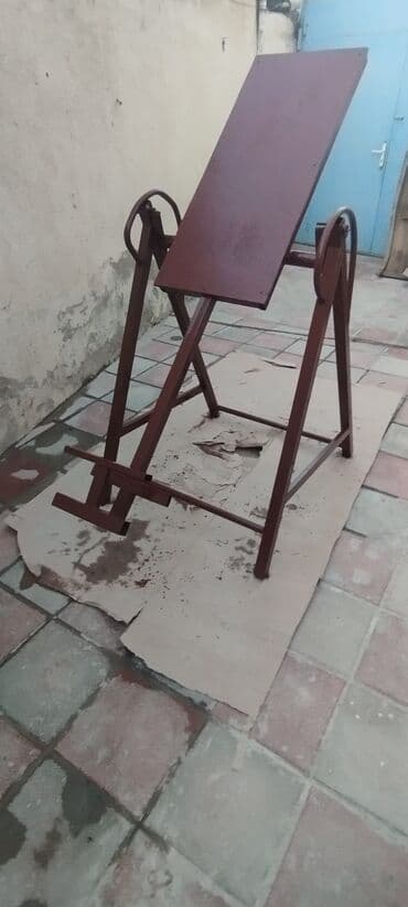 qaçış qurğusu: Fiziki terapiya və onurğa sağlamlığı üçün nəzərdə tutulmuş inversiya — 1