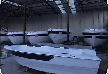 zil maşini: FRP (fiberglass) qayıq – açıq göyərtəli, çoxməqsədli model.Qiymet — 4