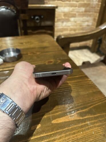 15 pro max qiyməti: IPhone 15 Pro Max, 256 GB, Natural Titanium — 5