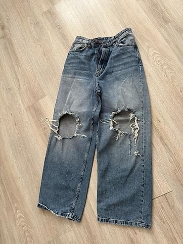 - Məhsul: Cins şalvar Berska - Rəng: Orta mavi, yuyulmuş effektli -