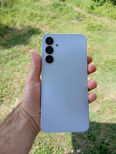 iphone 15 pro max 2 ci el: Samsung Galaxy A16, 256 GB, rəng - Ağ, İki sim kartlı — 2