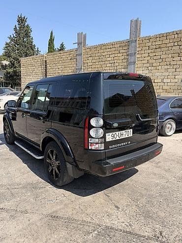 tank pro: Land Rover Discovery 4 – qara rəngli, tam ölçülü off-road/SUV — 4