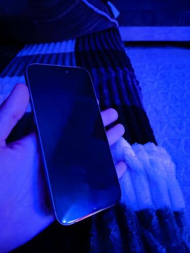 ayfon ucun cexol: IPhone 15 Pro Max, Qırıq — 8