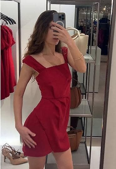 Şəxsi əşyalar: Zara etiketli — 2