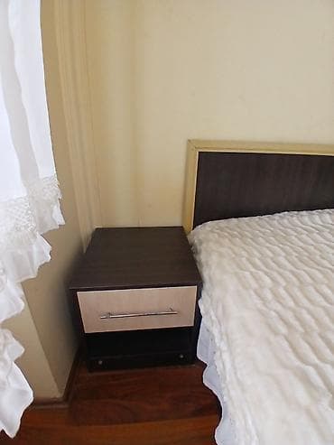 Мебель для дома: Yataq otağı mebel dəsti: - 4 qapılı şkaf: orta hissədə 2 böyük güzgü — 3