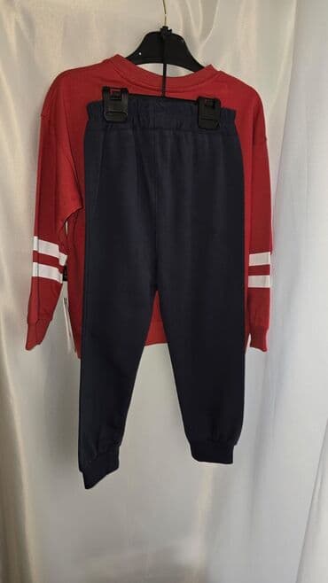 Другие товары для детей: Uşaq üçün iki hissəli idman dəsti. - Üst: qırmızı rəngli sweatşört — 2