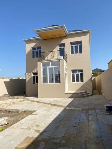 elmlerde kiraye evler 2023: Hövsanda 3.3 sotda 2 mertebelı 6 daş üzerinde heyet evi satılır. Bu — 1