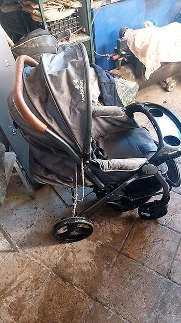 Uşaq arabası – VanBloom Xüsusiyyətlər: - Geniş oturacaq və