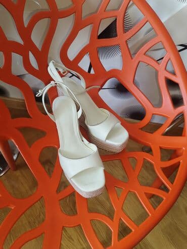 женские пляжные шлепанцы: Размер: 37, Новый — 2