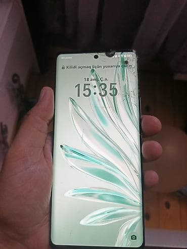Honor 70, 128 GB, rəng - Yaşıl, Qırıq — 1