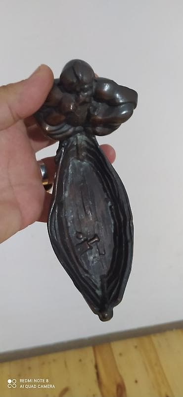 Antik kul qabi matriyali metaldir 50 azn — 5