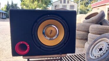 Basofka 1000 watt 300 rms tam ideal veziyyetde ishledilmeyib qutu ile