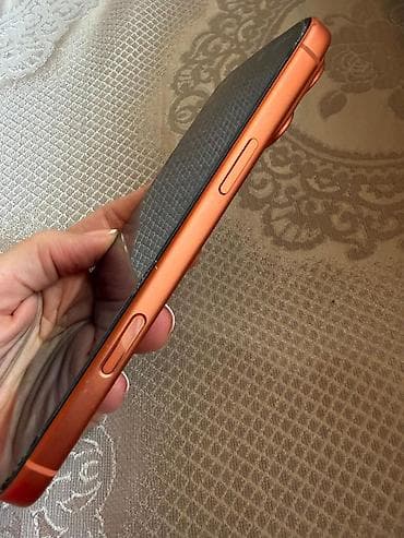 iphone notebook qiymetleri: IPhone 17 Pro Max, 256 GB, Narıncı, Simsiz şarj — 5