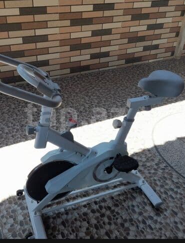 купить скейт круизер: Spinning velotrenajor - Rəng: ağ-boz - Güclü metal karkas, sabit və — 1