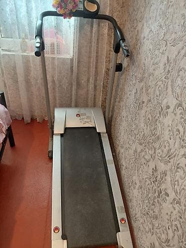 Qaçış trenajoru (treadmill) - Evdə kardio məşqləri üçün kompakt qaçış lalafo.az -da Qaçış trenajoru (treadmill) - Evdə kardio məşqləri üçün kompakt qaçış