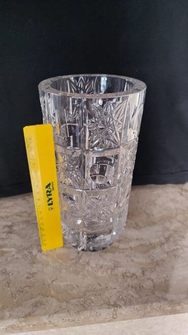 xətkeş: Vaza dəsti — 3