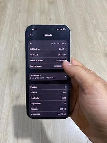 telefon iphone 6: IPhone 17, 256 GB, Yaşıl, Zəmanət — 2