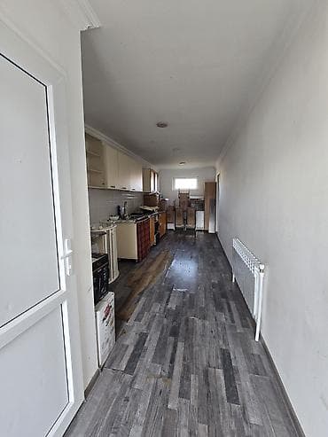 Mənzillər: 4 otaqlı, 80 kv. m, Kredit yoxdur, Orta təmir — 7