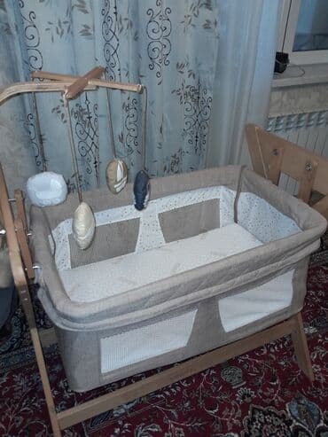 pencere setkası: Oğlan və qız üçün, Dördbucaq, Beşik, Dəstsiz, Matras ilə, Yellənmə mexanizm ilə — 3