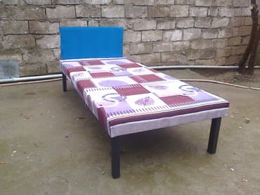 acılıb bağlanan yataq: Krovat — 1