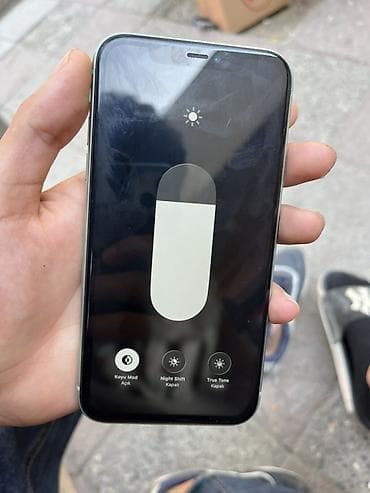 iphon3 6s plus: IPhone 11, 256 GB, Yaşıl, Zəmanət, Face ID — 7