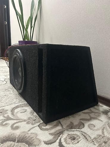 canon eos 1200d: Basavik tecili satilir qutusu 190 AZN yigilib. Qosa katuskadi ustada — 2