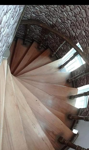 sumqayit 18 mikrorayon: Zığ qəs. 5 otaqlı, 180 kv. m, Kredit var, Orta təmir — 8