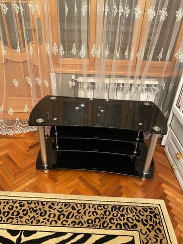 komputer altlığı: Düz TV altlığı, Polkalı, Şüşəli — 4