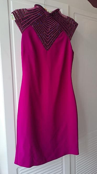 Qadın qısa don – fuksiya rəngi - Model: qolsuz, mini uzunluq, bədənə — 1