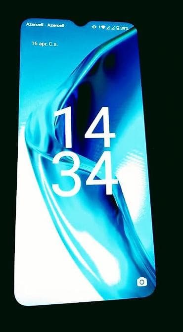 Məhsul: Xiaomi Redmi smartfon Xüsusiyyətlər: - Ekran: Tam ekran