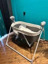 качели для детей: Oğlan və qız üçün, Dördbucaq, Beşik, Dəstsiz, Matras ilə, Yellənmə mexanizm ilə — 1