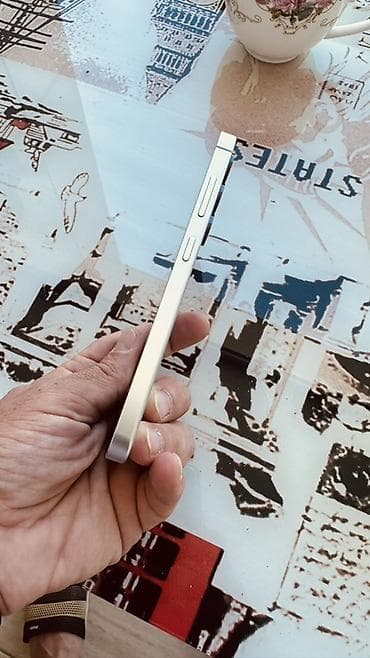 note 11 s: Samsung Galaxy S24, 128 GB, rəng - Ağ, İki sim kartlı — 5