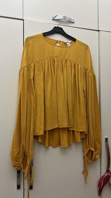 H&M qadın bluzası Tezedi - Rəng: xardal/sarı - Ölçü: EUR 36 lalafo.az -da H&M qadın bluzası Tezedi - Rəng: xardal/sarı - Ölçü: EUR 36