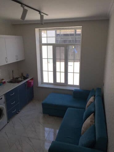 heyet evinde bulaq: Hövsan qəs. 3 otaqlı, 140 kv. m, Yeni təmirli — 5