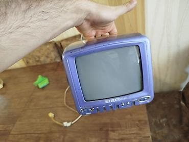 su dalgasi fen: Retro mini televizor – HAIRUN TV-700 - Kompakt CRT ekranlı portativ — 2
