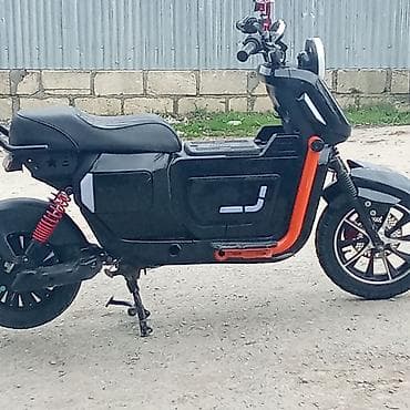 ilkin odəniş 2000 azn avtomobil: - 2, 200 sm3, 2000 km — 5