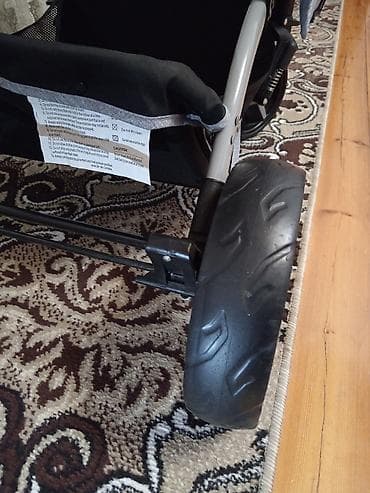 Araba-beşiklər: Çıxarılmayan beşikli araba, Yaş: <1 ay — 2