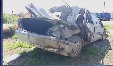 mersedes ehtiyyat: Mercedes-Benz Çeşka C-Class W202 sedan – ehtiyat hissələri üçün — 4