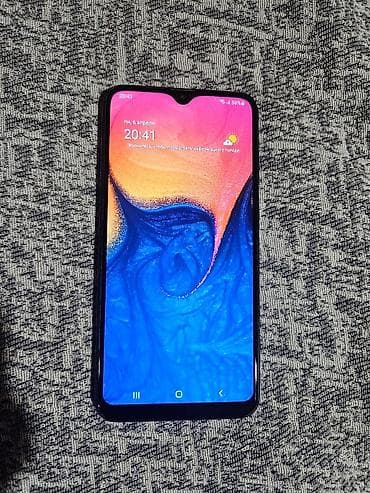 samsung a10 telefon: Samsung Galaxy A10, 32 GB, rəng - Mavi, İki sim kartlı — 3