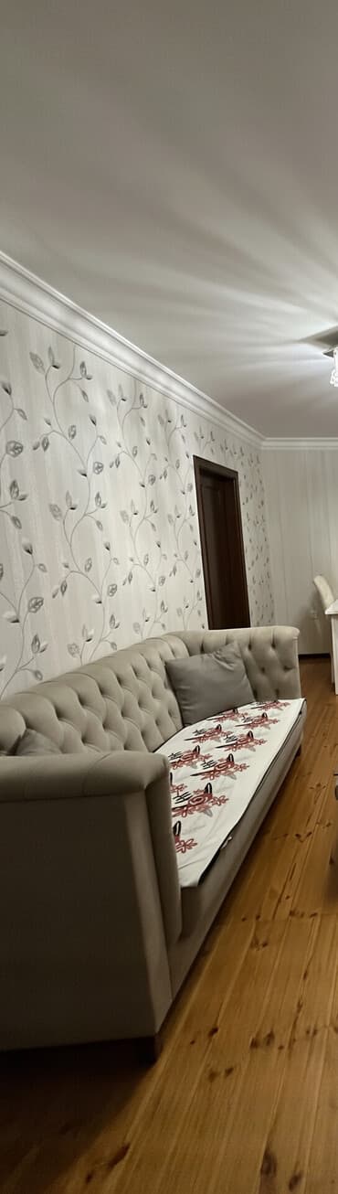 Другая мебель для дома: Диван, Б/у, Нераскладной, Без подьемного механизма, Ткань, Нет доставки — 1