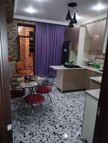 qebelede ucuz kiraye evler: Bakı şəhəri əcəmi rayon metro yaxınlığında 2 otaqlı əşyalı mənzil — 1