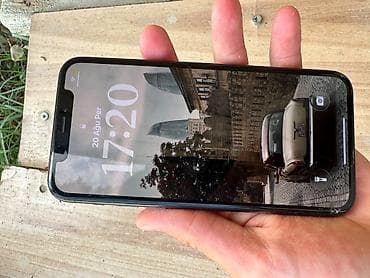 iphone 12 i: Qara, Qırıq — 8