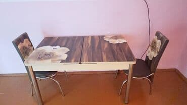 kompüter masasi: Mətbəx üçün, İşlənmiş, Dördbucaq masa, 2 stul — 1