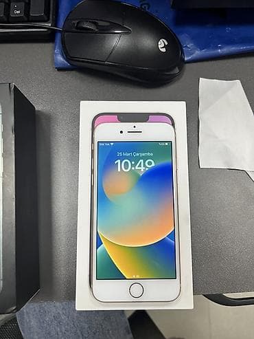 iphone 12 sadə: IPhone 8, Qızılı — 2