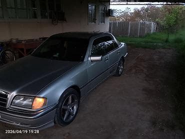 abş çəkmələri: Mercedes-Benz C-Class: 2.3 l | 2000 il Sedan — 6