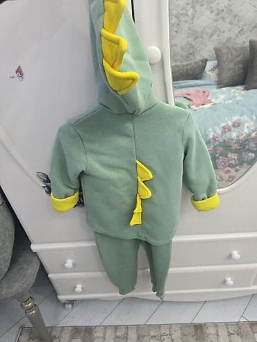 Uşaq geyimi dəsti – 3 parçalı - Rəng: açıq yaşıl, sarı detallarla - — 2