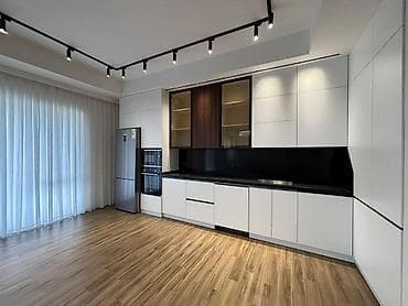 Mənzillər: İcarəyə verilir 3 otaqlı yeni tikili 140 m², Ağ şəhər q. Kateqoriya — 7