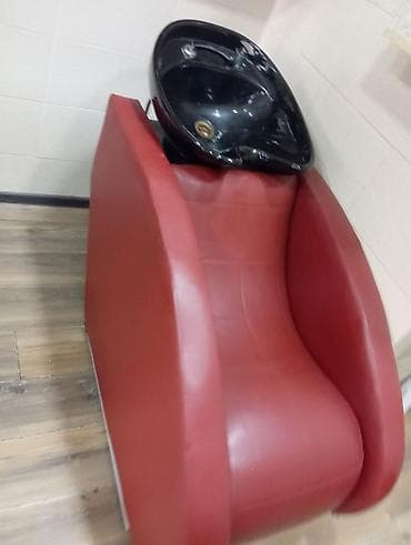 mal əti: Salam salon malları satılır təcili moyka 150 azen manikur stol 2 — 3