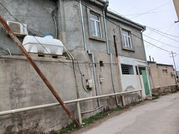 боз уй сатылат: 2 mərtəbəli həyət evi + 1 mertebe ev ikisi bir yerde 130000 manat real — 1